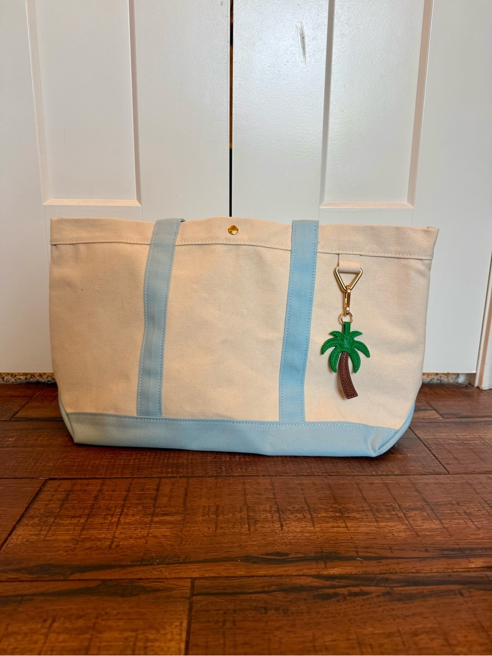 BaubleBar Canvas Tote Bag Cream Blue Palm Charm Beach Coastal NWOT